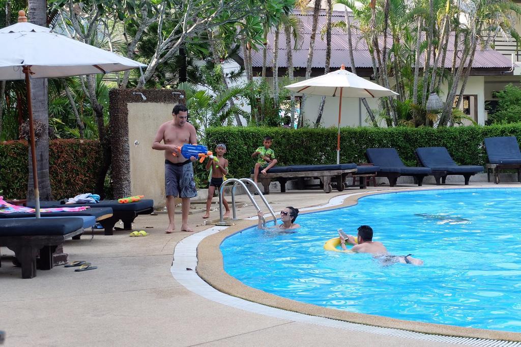 Bamboo Beach Hotel & Spa Patong Eksteriør bilde
