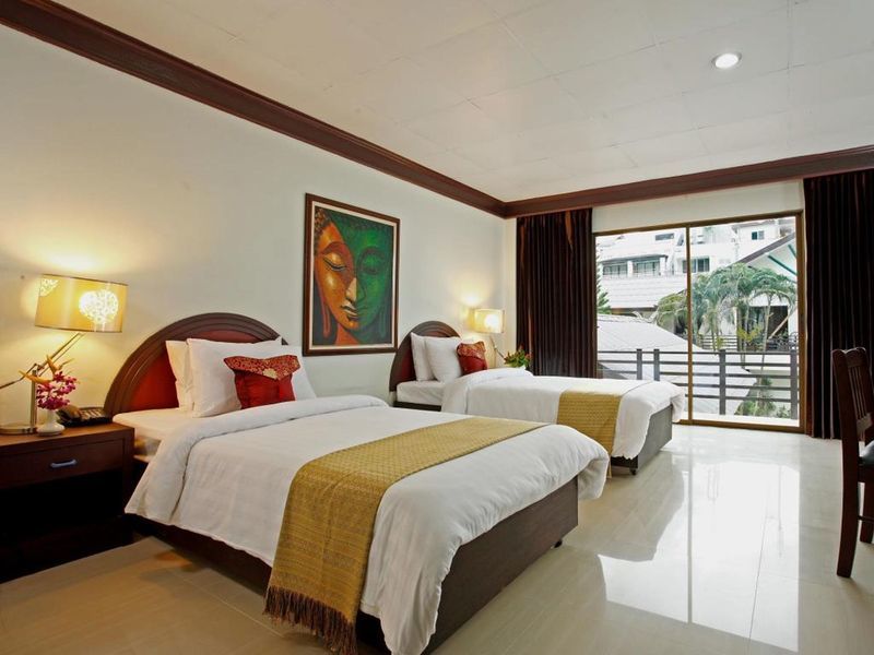 Bamboo Beach Hotel & Spa Patong Eksteriør bilde