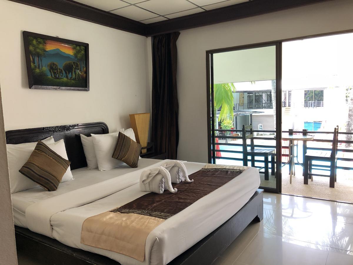 Bamboo Beach Hotel & Spa Patong Eksteriør bilde