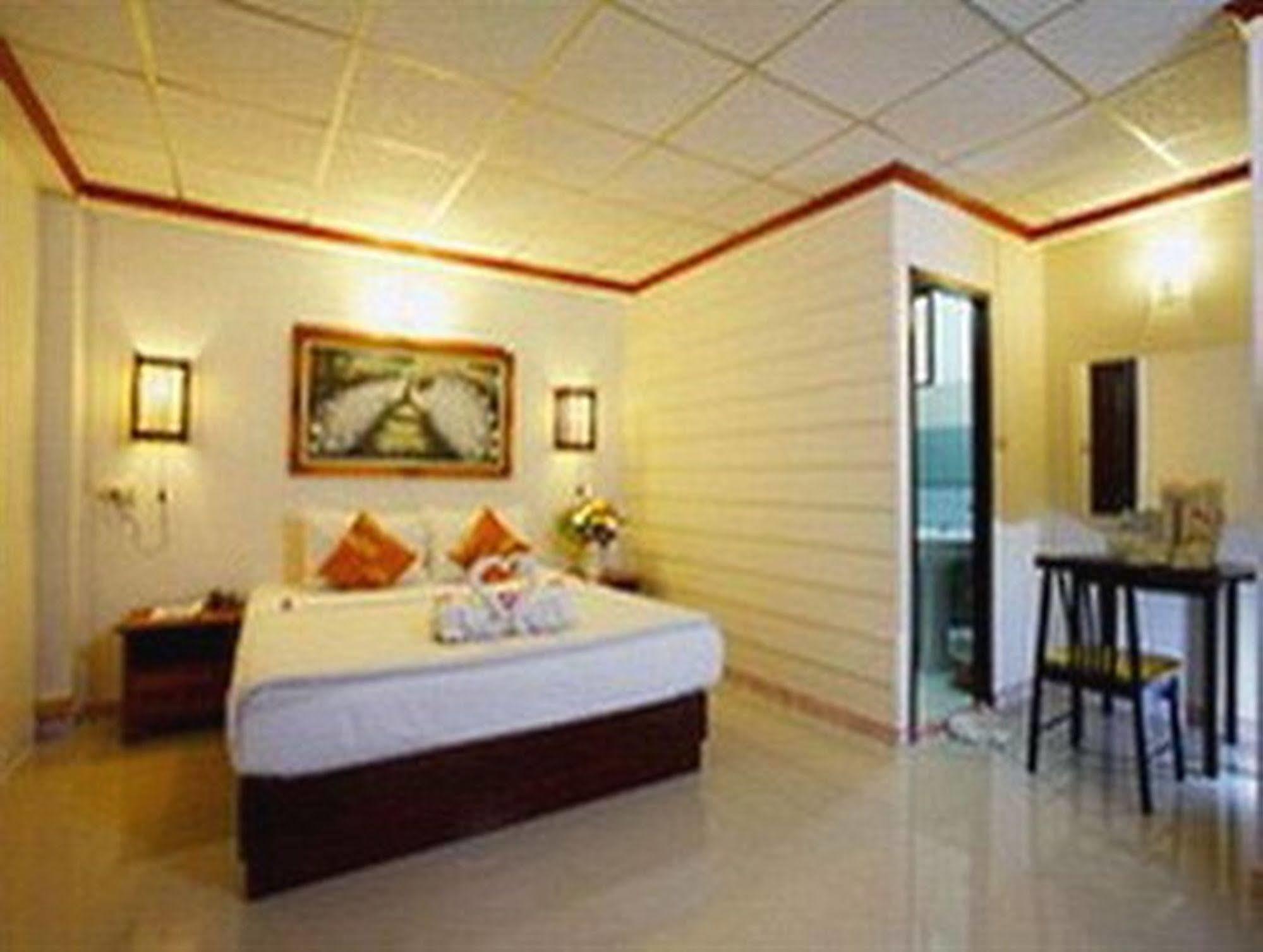 Bamboo Beach Hotel & Spa Patong Eksteriør bilde